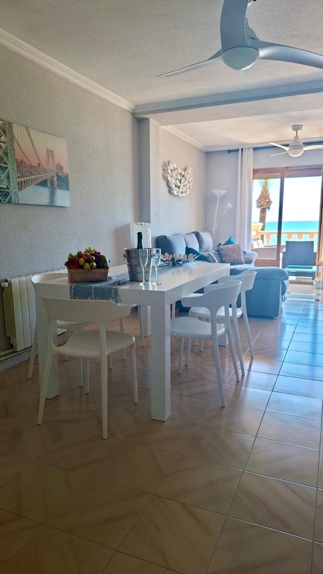 Apartamento Frente Al Mar En El Campello Buitenkant foto